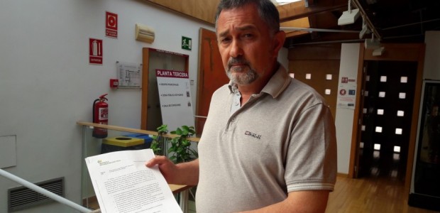 50 familias de Almendricos continúan sin poder contratar el suministro eléctrico para sus hogares por culpa de la inoperancia del alcalde del PSOE