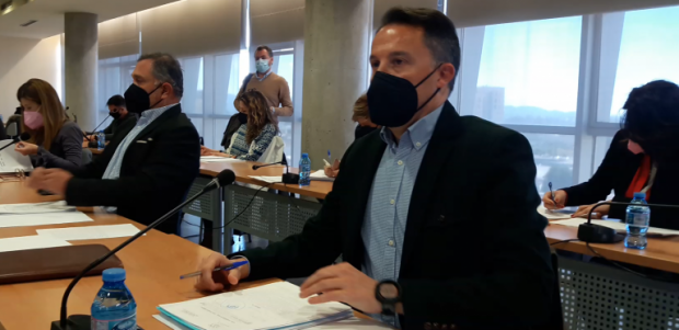Fulgencio Gil consigue el apoyo del pleno del ayuntamiento para trasladar a otra ubicación la mezquita de Apolonia y destinar el local para uso vecinal