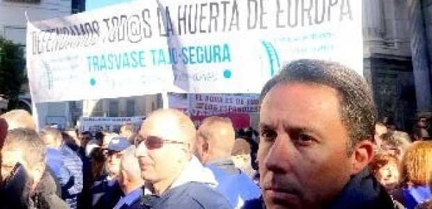 Fulgencio Gil encabezará el lunes en Madrid la representación del PP lorquino en la manifestación en defensa del trasvase y apoyando a nuestro agricultores