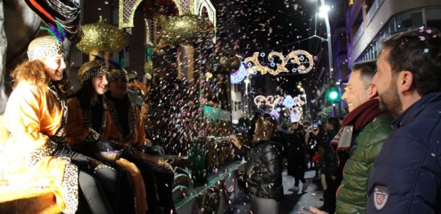 Rosa Mª Medina: “Durante esta Navidad los lorquinos he-mos podido disfrutar de un ambiente que no se recordaba”