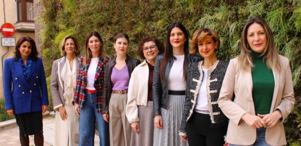 El PP lanza en Lorca una ofensiva conjunta en todos los parlamentos para conseguir una Ley Orgánica nacional que prohíba el burka